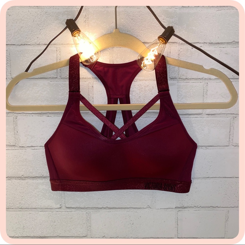 Victoria’s Secret maroon sports bra